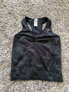 Gymshark Women’s Black Camo Seamless Racerback Tank Top